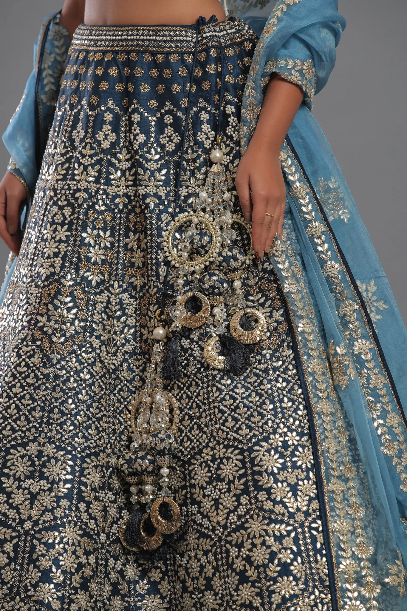 30Z220B-RO Blue Heavily Embroidered Lehnenga Set With Net Dupaatta