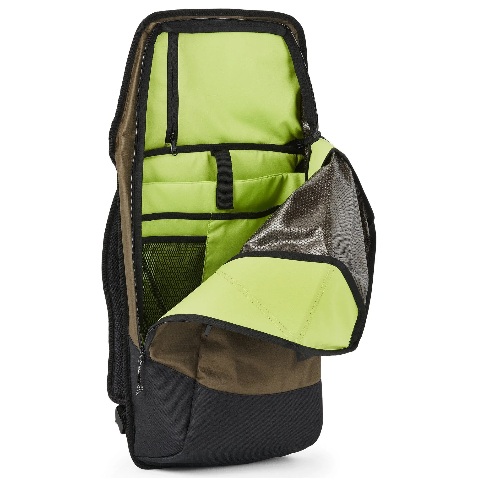 Daypack Proof - Waterproof Bag Made from Recycled PET-bottles