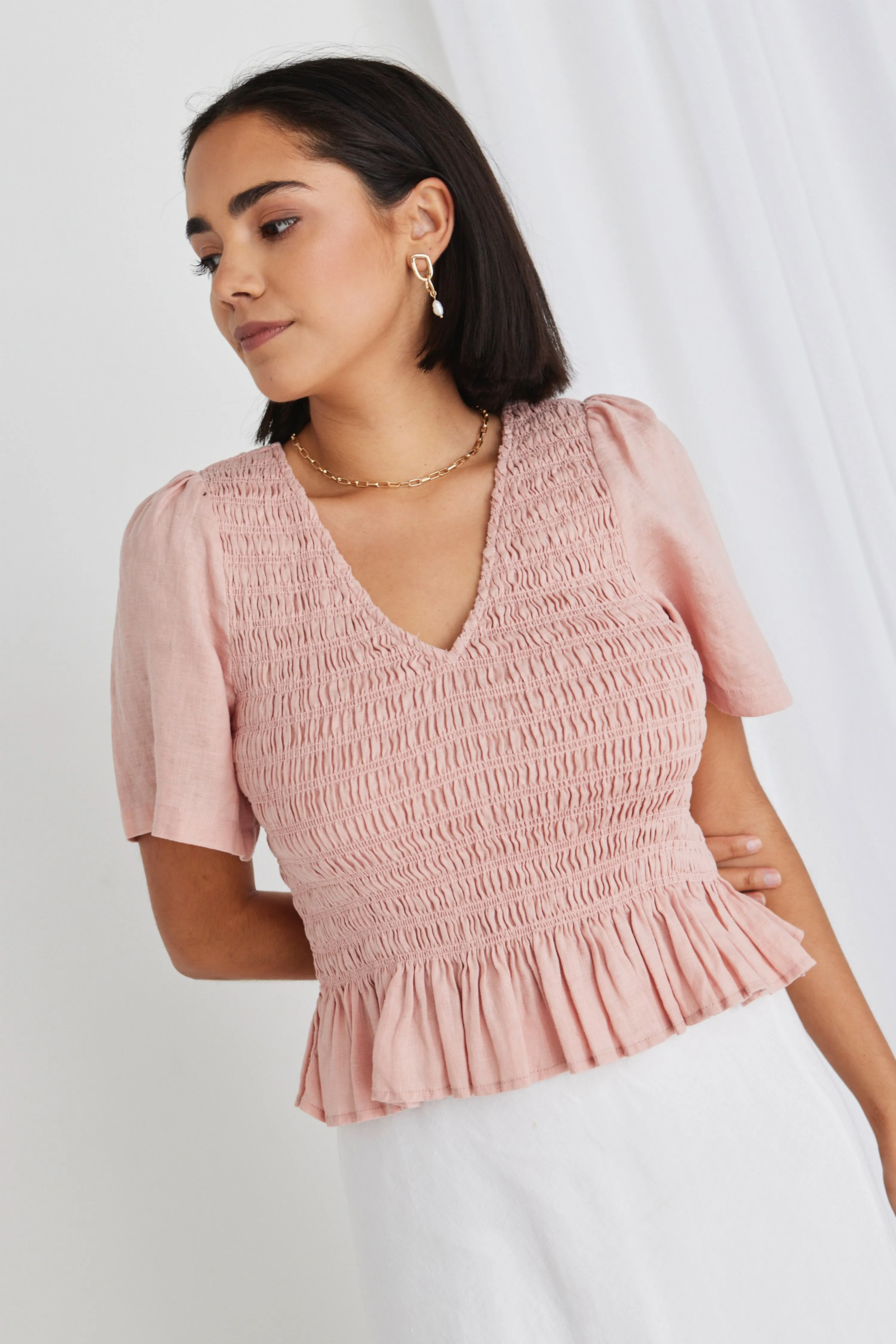 Dream Rose Linen V Neck SS Shirred Top