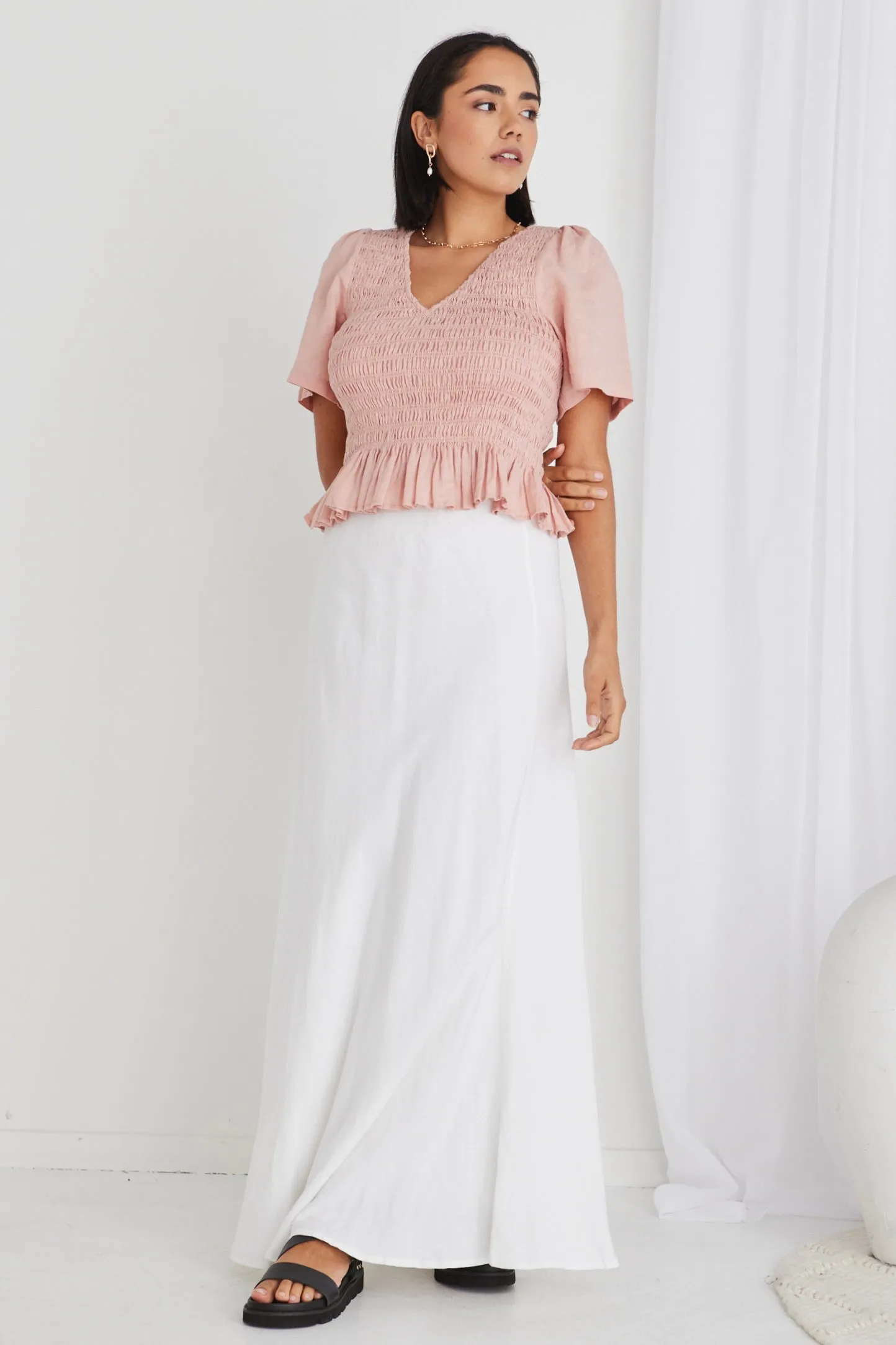 Dream Rose Linen V Neck SS Shirred Top