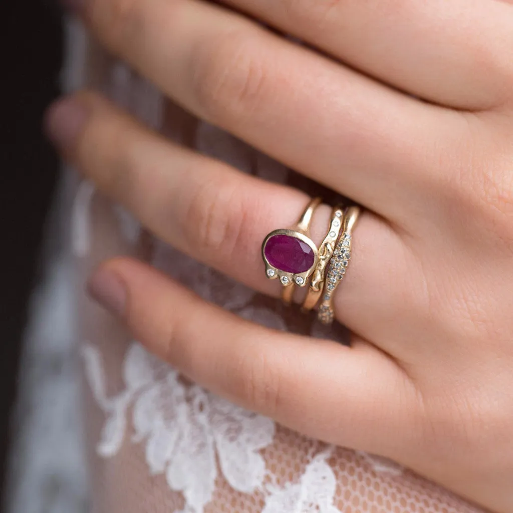 Eloise Ring with ruby and white diamonds