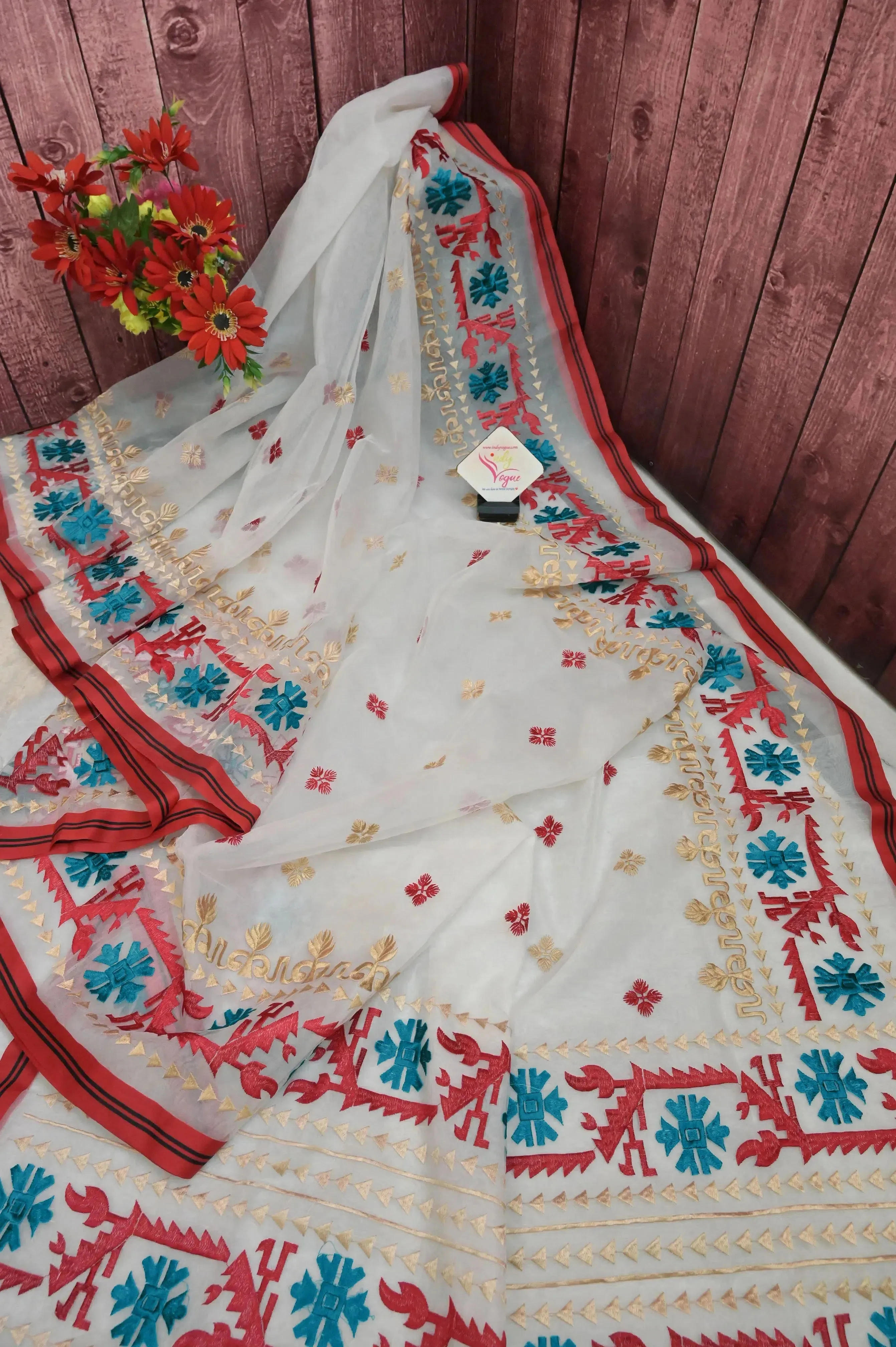 Ivory White Color Jamdani Muslin Saree with Embroidery Work