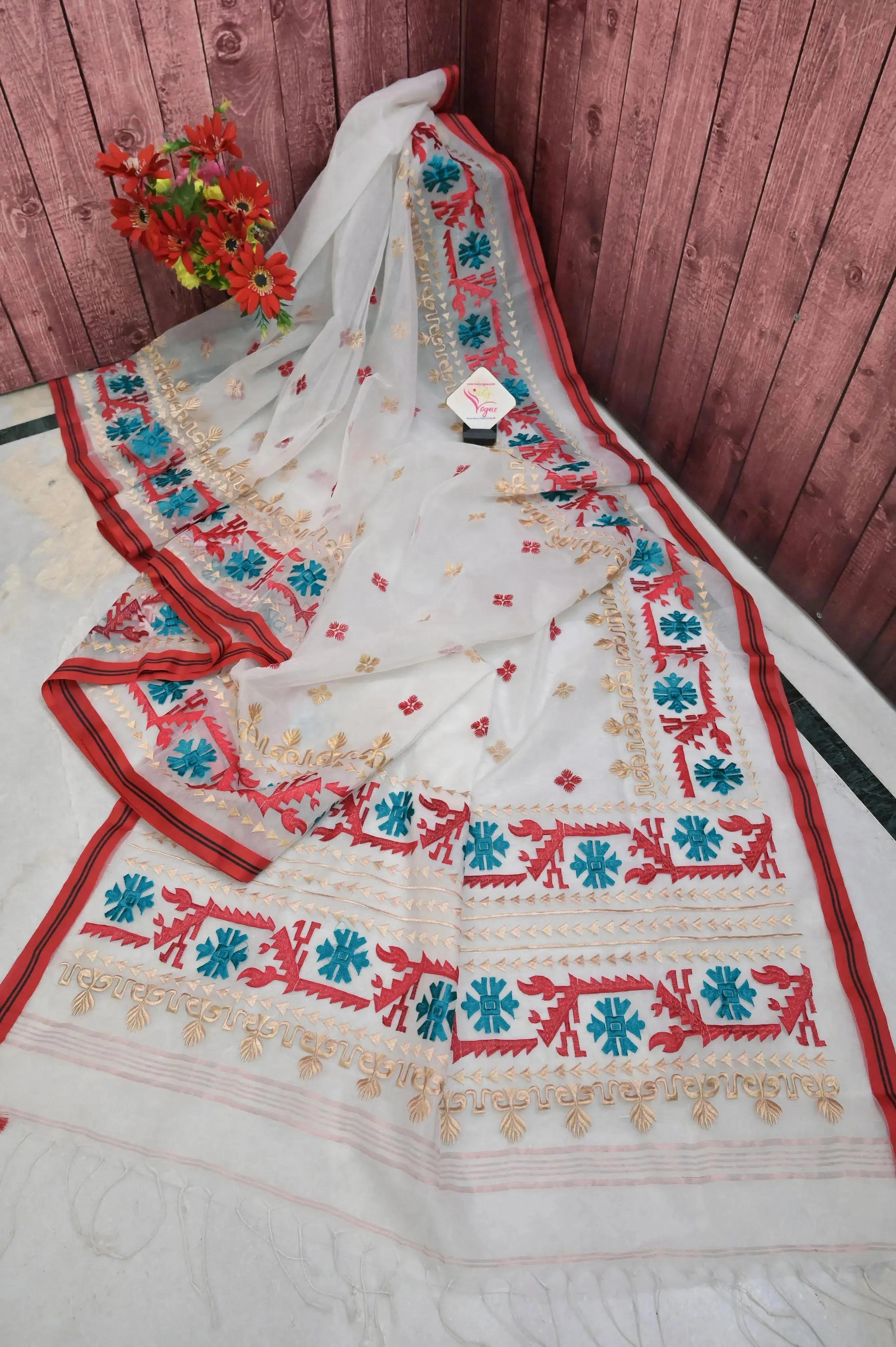 Ivory White Color Jamdani Muslin Saree with Embroidery Work