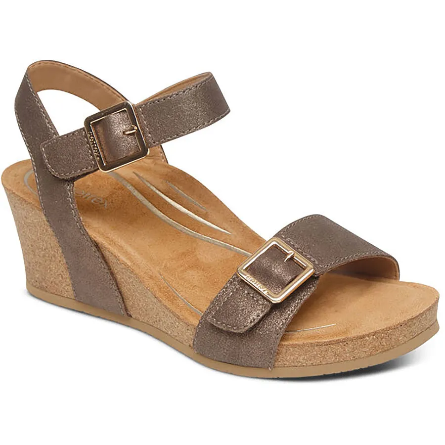 Lexa Wedge