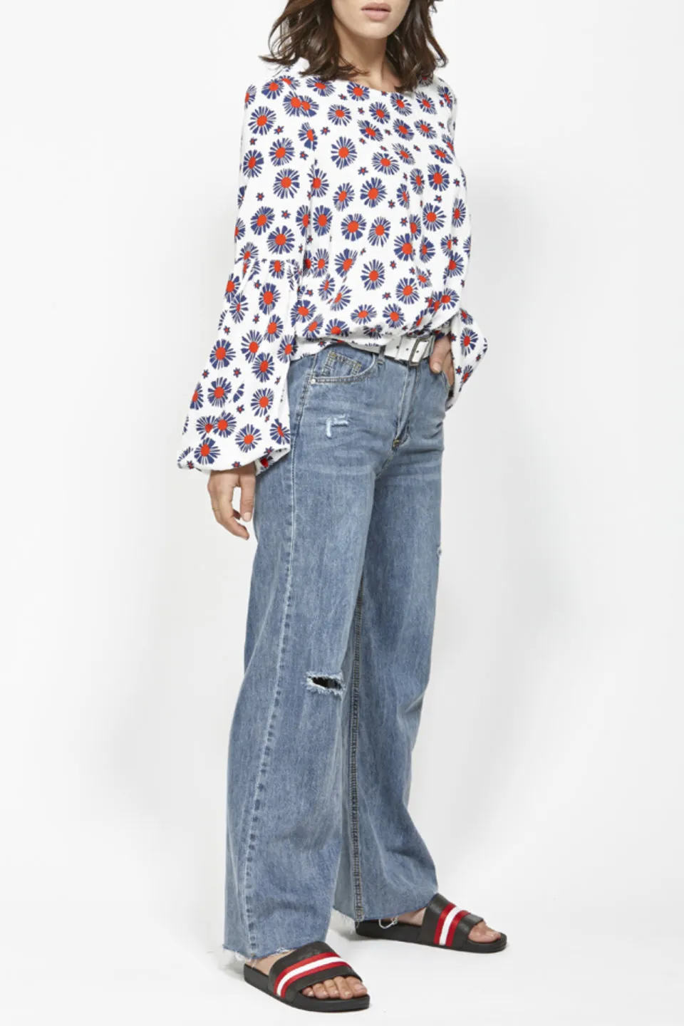 Tactic Balloon Sleeve Ivory Black Daisy Print Top