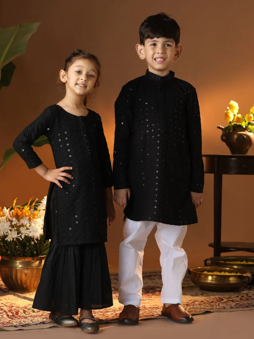 VASTRAMAY Black And White Black BHAI BEHEN Siblings Matching Set